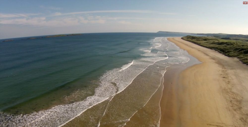 Portrush Adelphi Hotel Exterior photo Aerial view of the beach