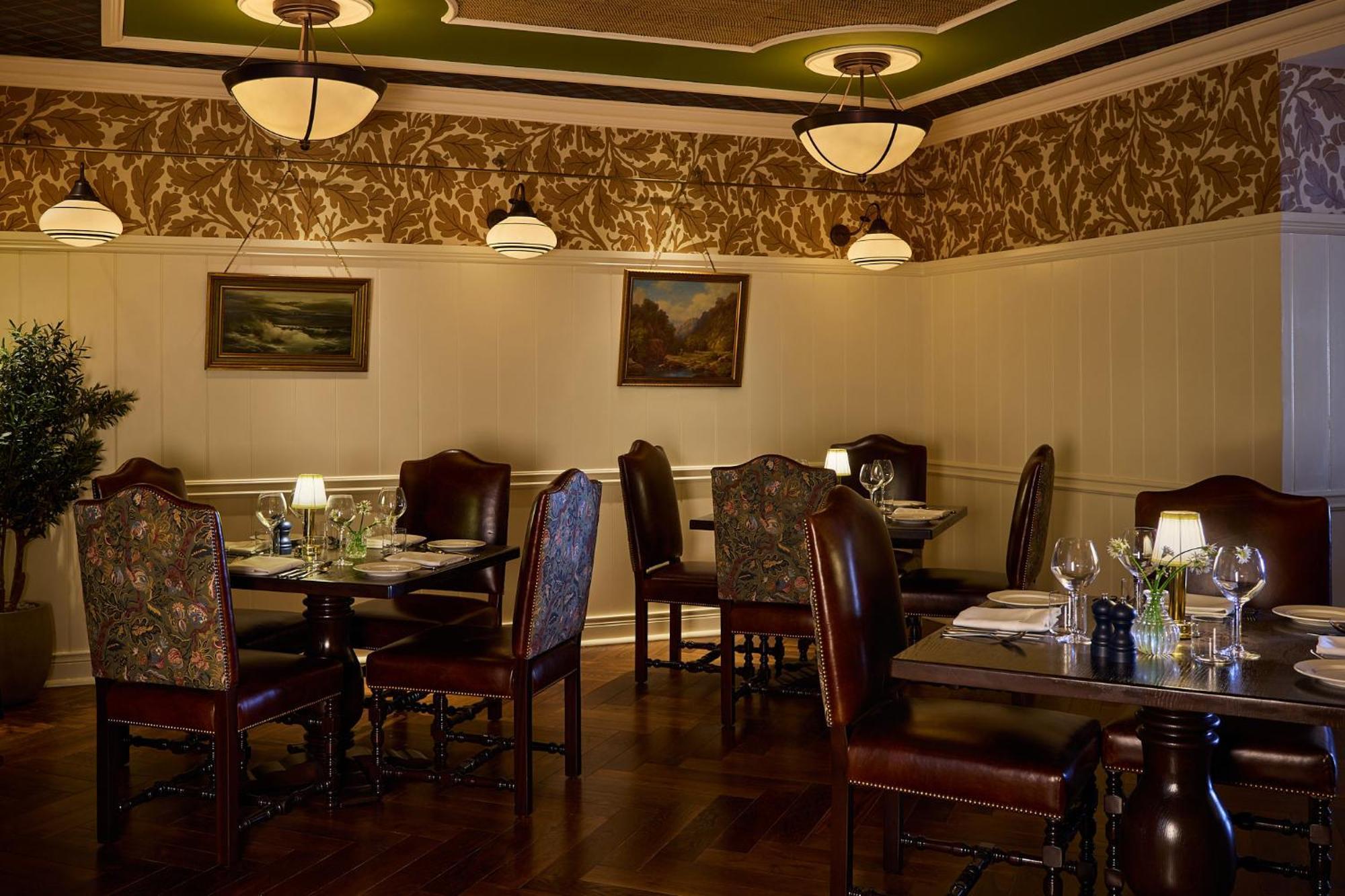 Portrush Adelphi Hotel Exterior photo